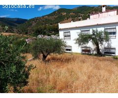CASA RUSTICA EN SUELO URBANO EN TOLOX.