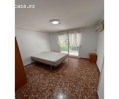 ESPECTACULAR VIVIENDA EN EL CENTRO DE MOLINA DE SEGURA.