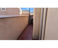 Chalet exclusivo en pleno centro de Torre-Pacheco con bodega, sauna y jardín con barbacoa argentina