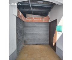 SE ALQUILA LOCAL DE 50M² EN EL CENTRE VILA