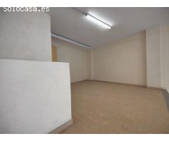 SE ALQUILA LOCAL EN CENTRE VILA