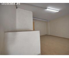 SE ALQUILA LOCAL EN CENTRE VILA
