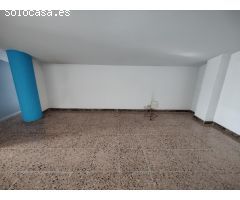 SE ALQUILA OFICINA TIPO DÚPLEX EN EL CENTRE VILA