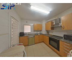 PISO EN VENTA.ZONA LA GIRADA.