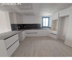 Piso a estrenar de 3 habitaciones y 2 baños, Barrio residencial del Poble Nou