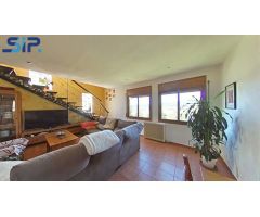 CASA EN VENTA EN FONT RUBI CON ESPECTACULARES VISTAS