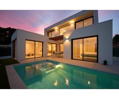 Estructuras de casas de madera sostenibles 12 villas de  en Alfaz del Pi