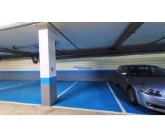 Amplias plazas de parkings en zona Teatinos