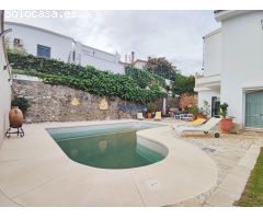 CHALET EN LA EXCLUSIVA ZONA DE ATABAL, MÁLAGA.