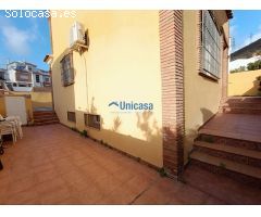 ¡En venta! Chalet independiente con piscina privada en Morales, Puerto de la Torre