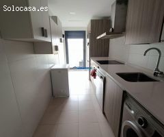 Piso semi nuevo de dos habitaciones en alquiler, zona Cañaveral. Puerto de la Torre