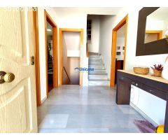 Adosado en Venta en Málaga del Fresno, Málaga
