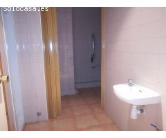 Local Comercial en Alquiler en Roda (La), Albacete