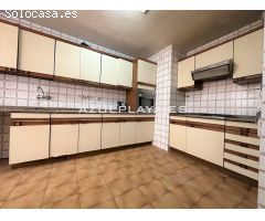 VIVIENDA EN EL CENTRO DE ALICANTE