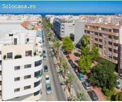 Obra Nueva en la misma Av. Habaneras con piscina comunitaria