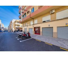 SE VENDE GARAJE DE 31 M2!!! ACCESO DESDE LA CALLE, CERRADO E INDEPENDIENTE EN EL CENTRO.