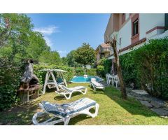 Chalet pareado en Santander con piscina privada