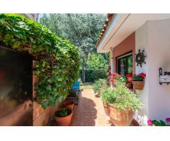 Chalet pareado en Santander con piscina privada