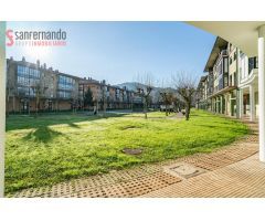 Apartamento con ascensor y garaje en Astillero