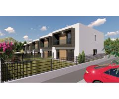 **OBRAS COMENZADAS** Residencial Villas de Heras: Viviendas adosadas con jardín