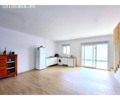 NUEVA CONSTRUCCION CON PISCINA PRIVADA A 5MIN A PIE DEL CENTRO, CHICLANA