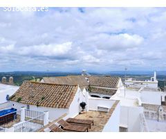FINCA PALACIEGA DEL SIGLO XIX EN VEJER DE LA FRONTERA. Una joya histórica en el casco antiguo