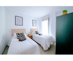 ¡Vivienda en pleno centro de Conil, a un paso de la playa Los Bateles!