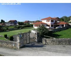 Chalet en Venta en Argollanes, Asturias