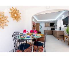 APARTAMENTO CON AMPLIA TERRAZA VISTA MAR