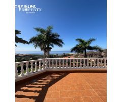 VILLA CON VISTA PANORÁMICA