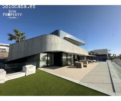 VILLA DE LUJO CERCA DEL CAMPO DE GOLF