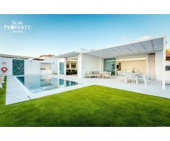 VILLA DE LUJO CON VISTAS AL MAR