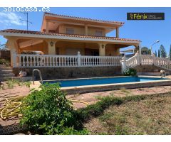 SE VENDE CHALET INDEPENDIENTE  EN TORRENTE
