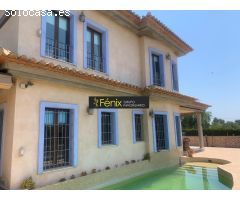 SE VENDE CHALET EN LIRIA