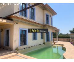 SE VENDE CHALET EN LIRIA