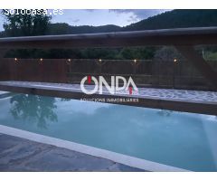 FINCA RÚSTICA CON PISCINA en La Pobla de Segur