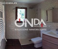 Espectacular Chalet Pareado en Sentís