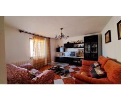 CASA DE CAMPO CON TERRENO EN REBOLLAR DE LOS OTEROS