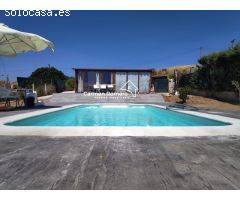 CASA DE MADERA EN  PRECIOSA PARCELA DE RECREO DE 1.000 M2 CON CASA A 8 KM DE SALAMANCA