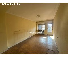 PISO EN AVDA PORTUGAL JTO. Mª AUXLIADORA  CON 147 M2 Y 2 PUERTAS DE ENTRADA