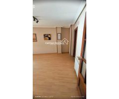 PISO CON GARAJE Y TRASTERO EN VILLAMAYOR