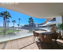 Descubre el paraíso en la Gaspara, Estepona. Apartamento de lujo con vistas al mar en venta.
