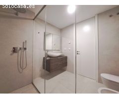 Descubre el paraíso en la Gaspara, Estepona. Apartamento de lujo con vistas al mar en venta.