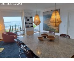 Magnifico apartamento en venta frente al mar en Palamós. Girona