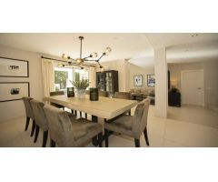 Impresionante villa en venta en Marbella Country Club, Nueva Andalucía. Málaga
