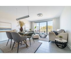 Espectacular bajo con jardín privado en venta en Mijas. Málaga