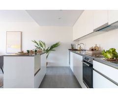 Espectacular bajo con jardín privado en venta en Mijas. Málaga