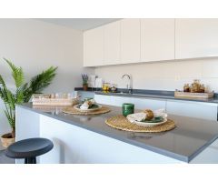 Espectacular bajo con jardín privado en venta en Mijas. Málaga