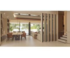Ático de lujo con piscina privada en venta en Las Chapas, Marbella, Málaga
