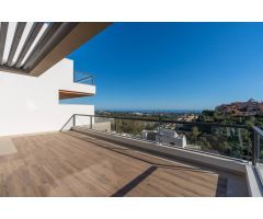 Ático de Lujo en venta en Nueva Andalucía, Marbella, Málaga
